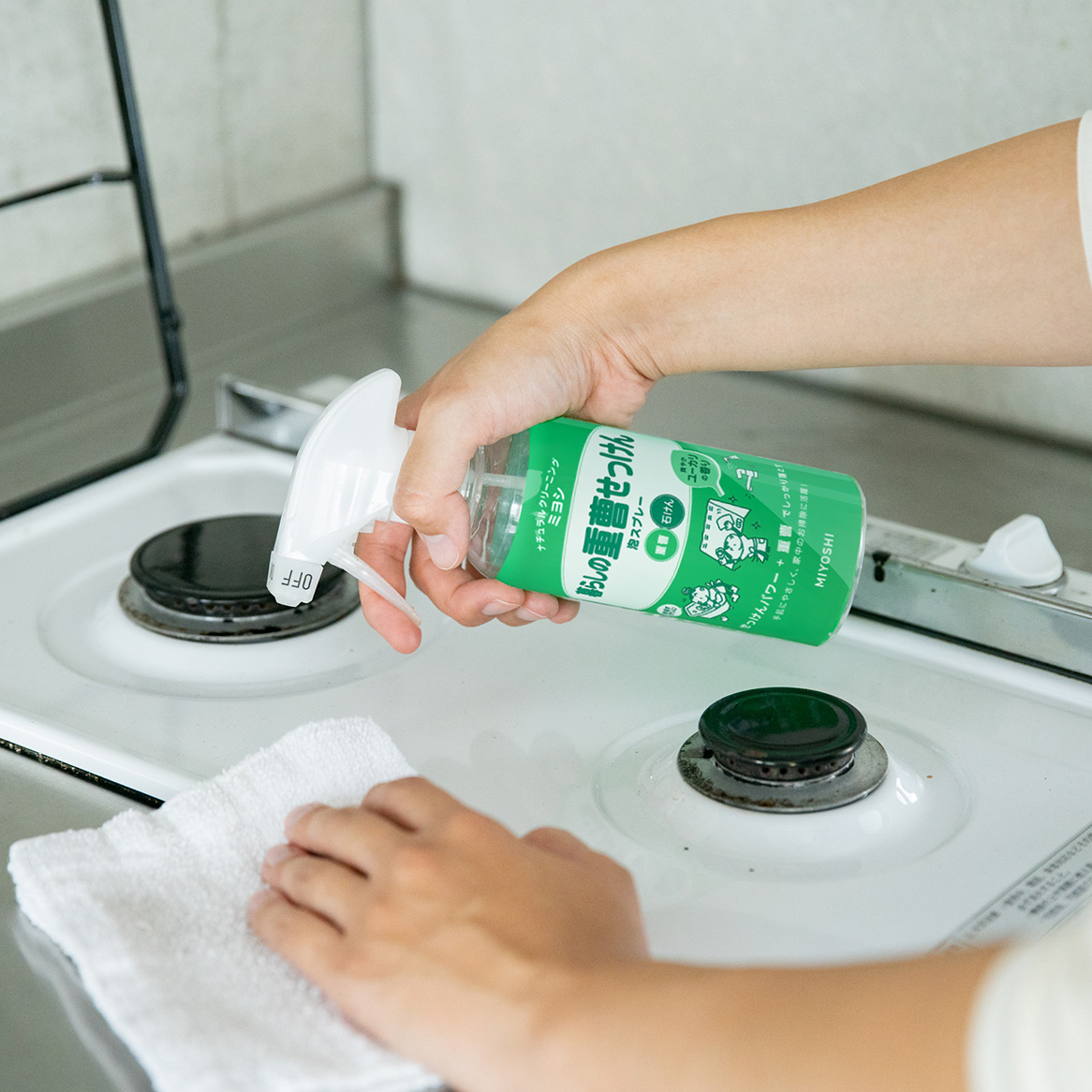 暮らしの重曹せっけん泡スプレー 280ml