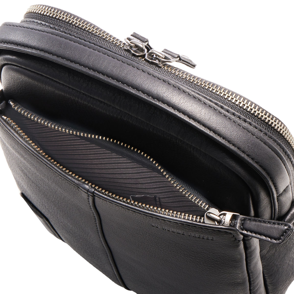 LO HOMME PRESSE(ロ オム プレッセ) アルカイック ソフト ショルダーバッグ 71783