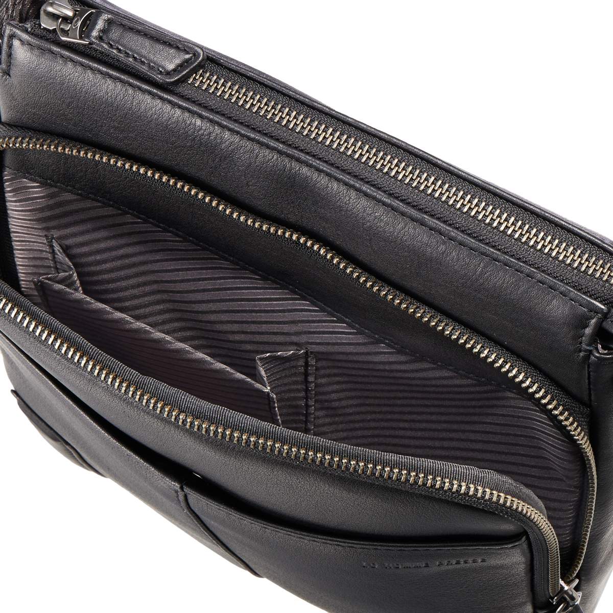 LO HOMME PRESSE(ロ オム プレッセ) アルカイック ソフト ショルダーバッグ 71785