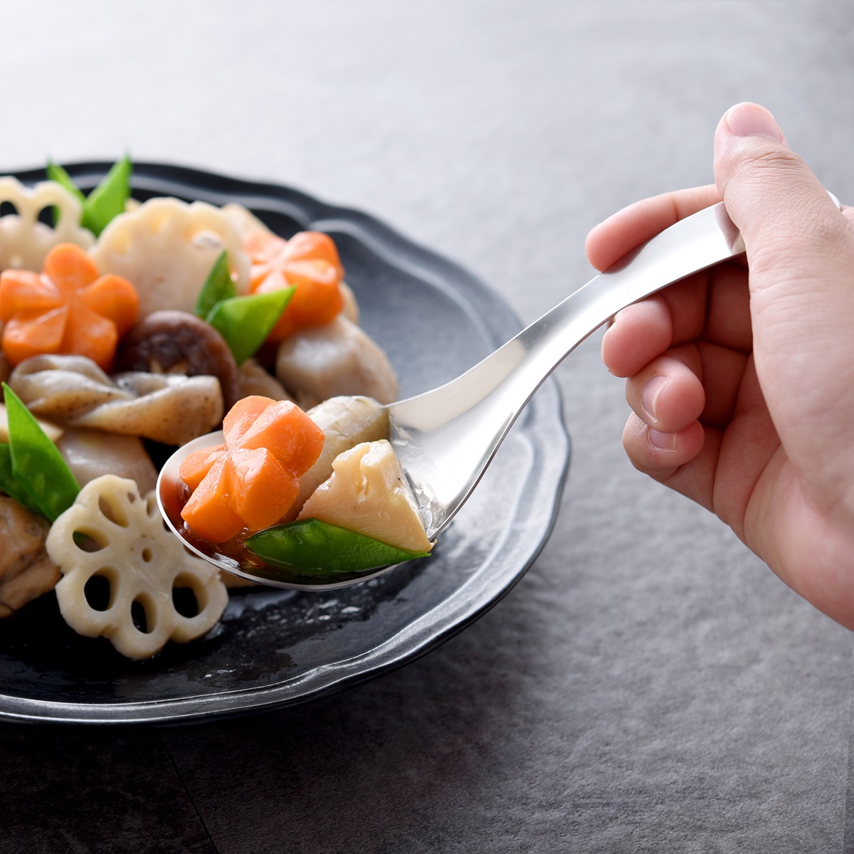 逸品物創 絶妙サイズの取りわけスプーン