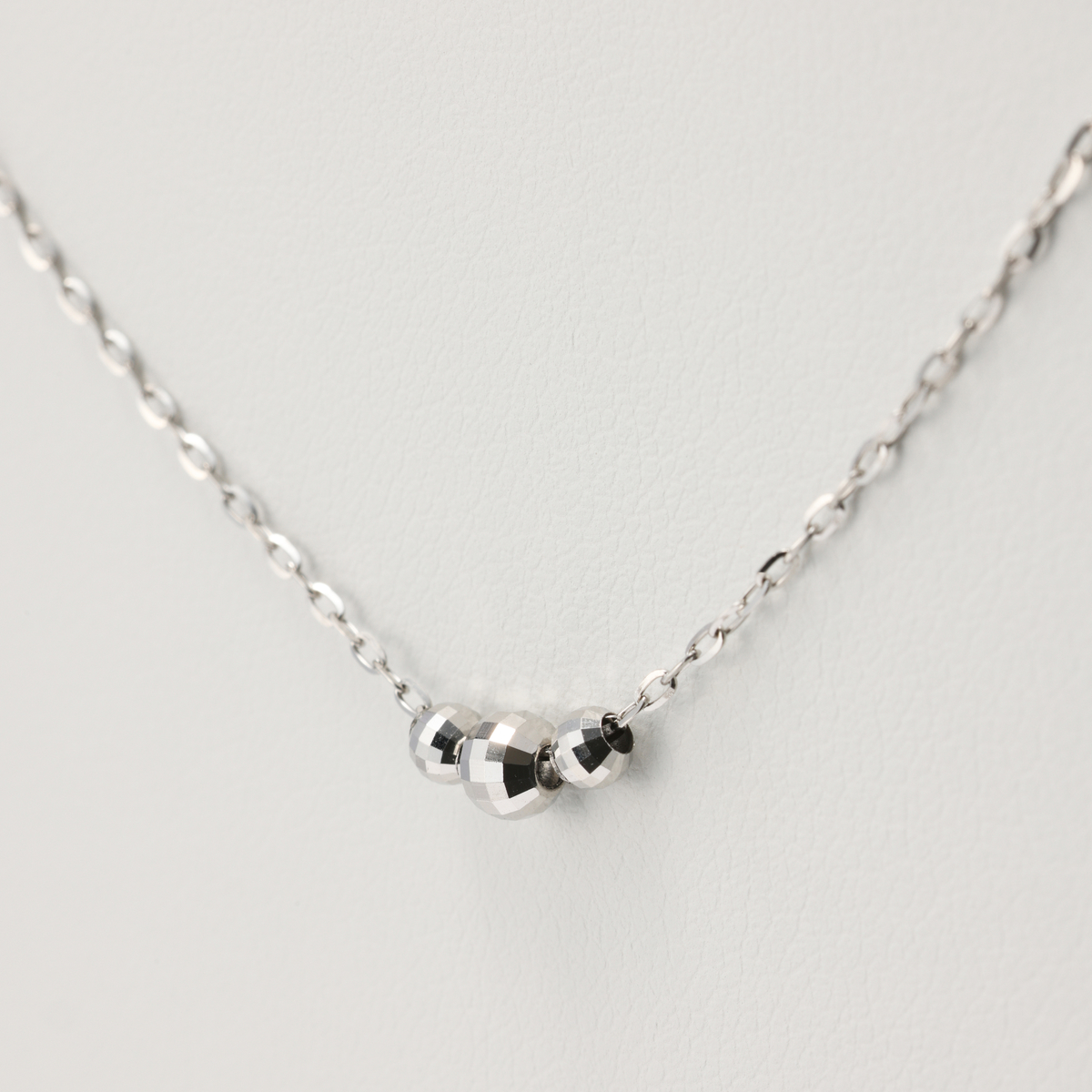 PT850 プラチナ ミラーボールネックレス