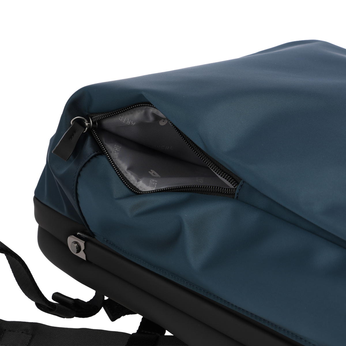 【ARTPHERE(アートフィアー)】ダレスリュック ブルー