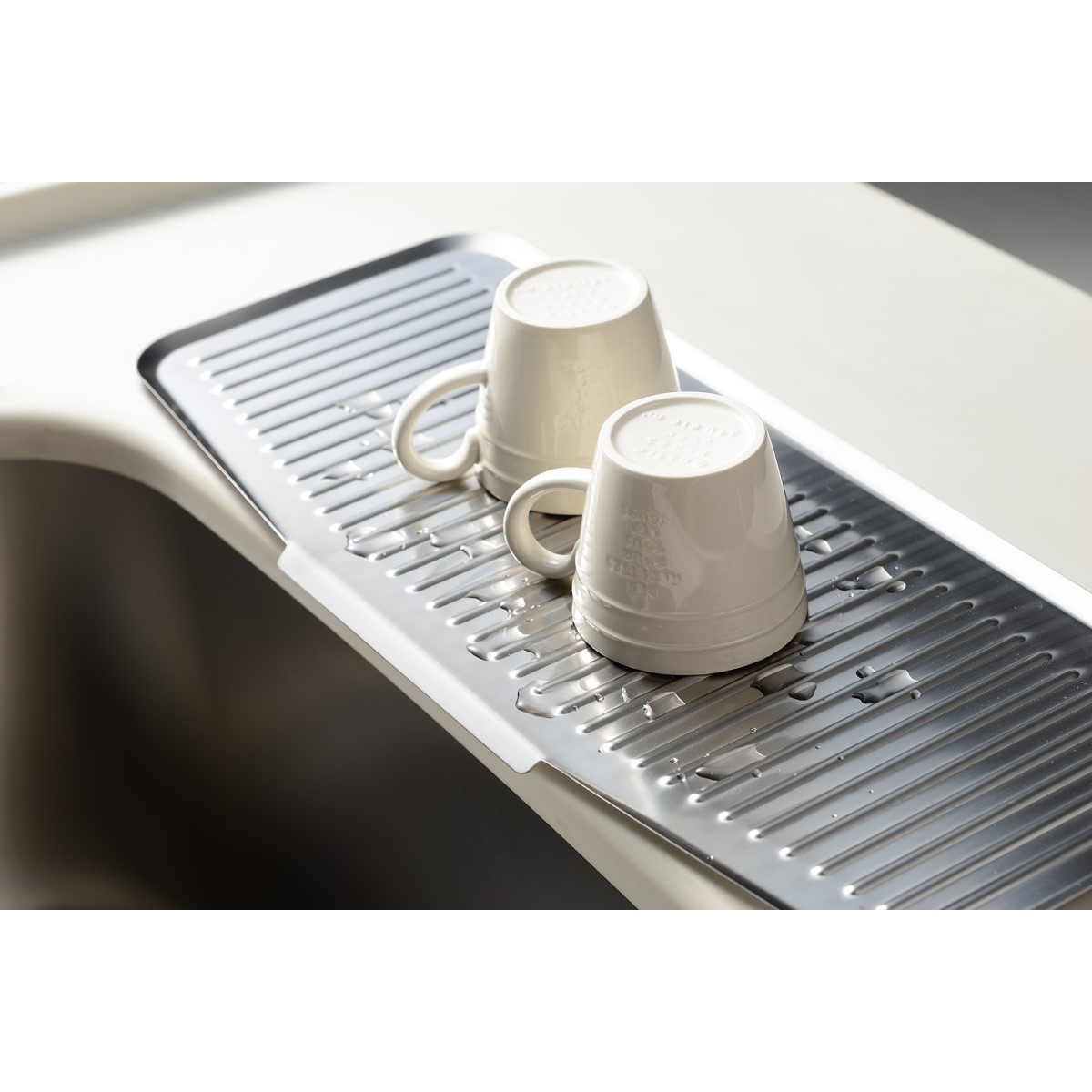 水が切れるちょい置きトレースリム