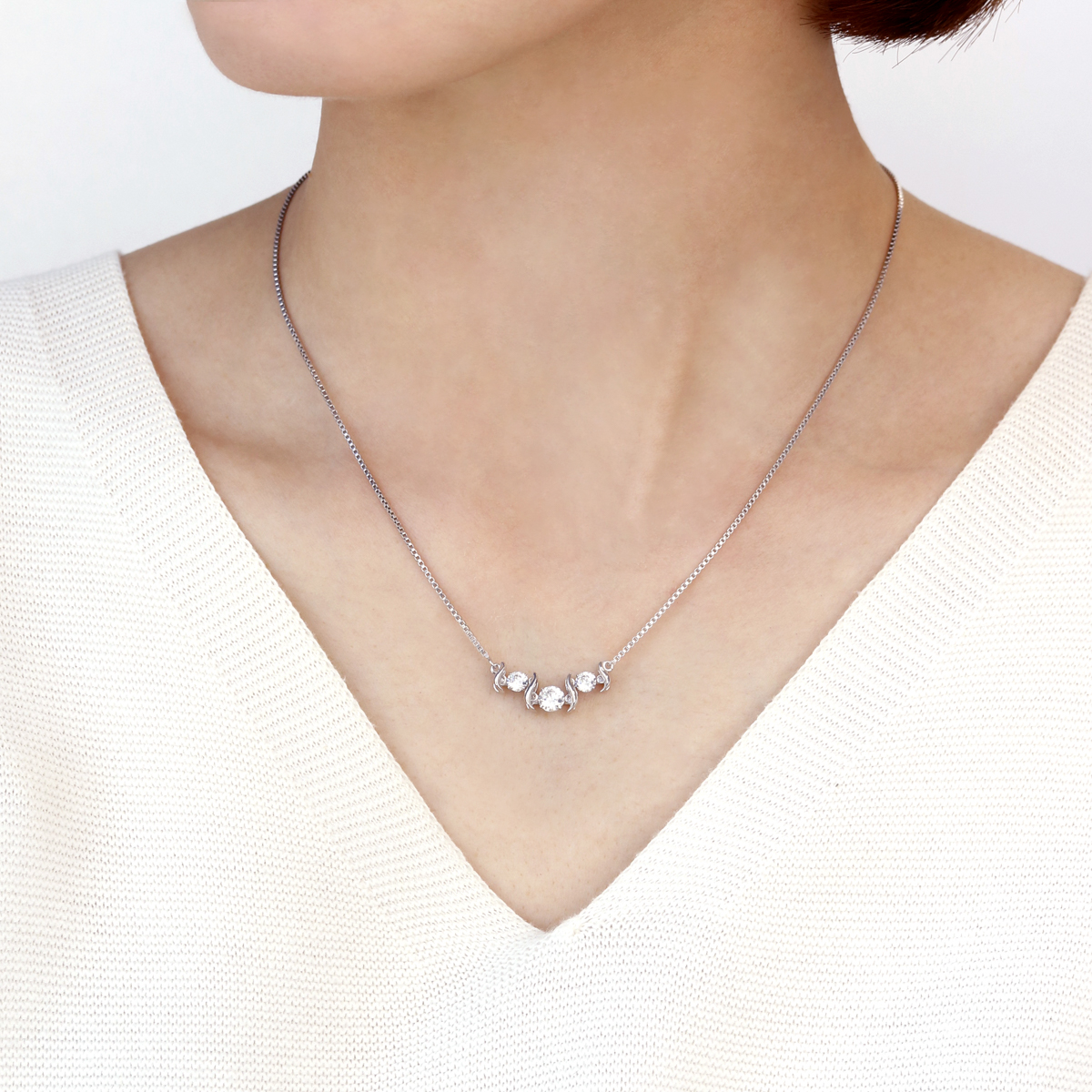 ダンシングストーン 三日月 ペンダント