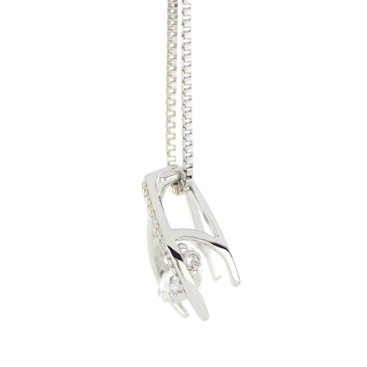 ダンシングストーン クロスオーバー ペンダント