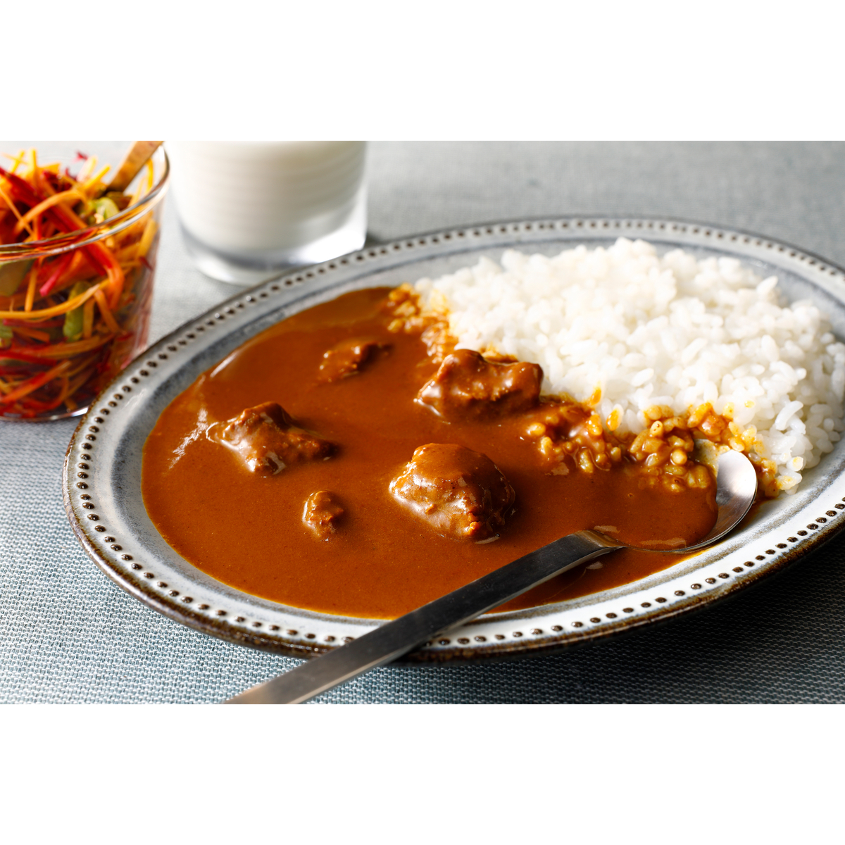 よこすか海軍カレー　ネイビーブルー（１食）