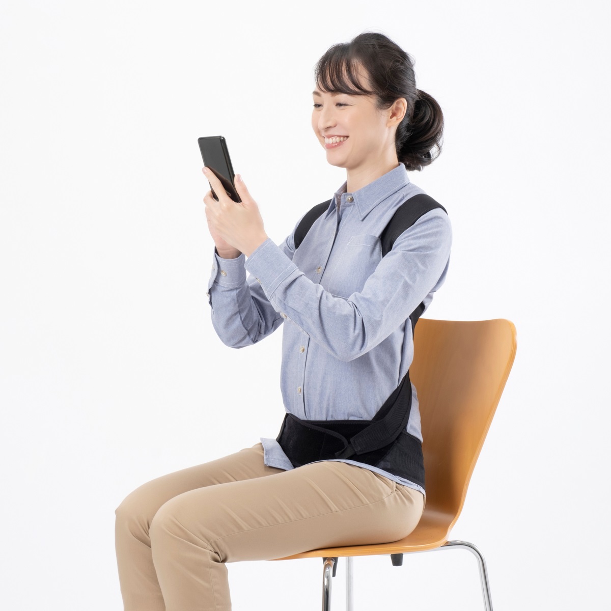 丸まった背中を起こす姿勢のｻﾎﾟｰﾀｰ