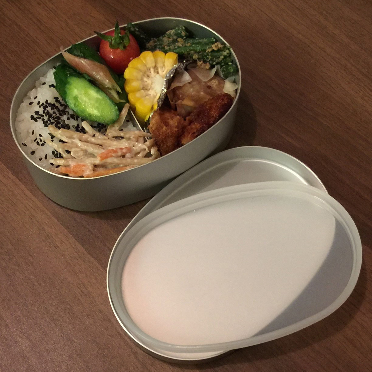 アルミ弁当箱小判型内フタ付L