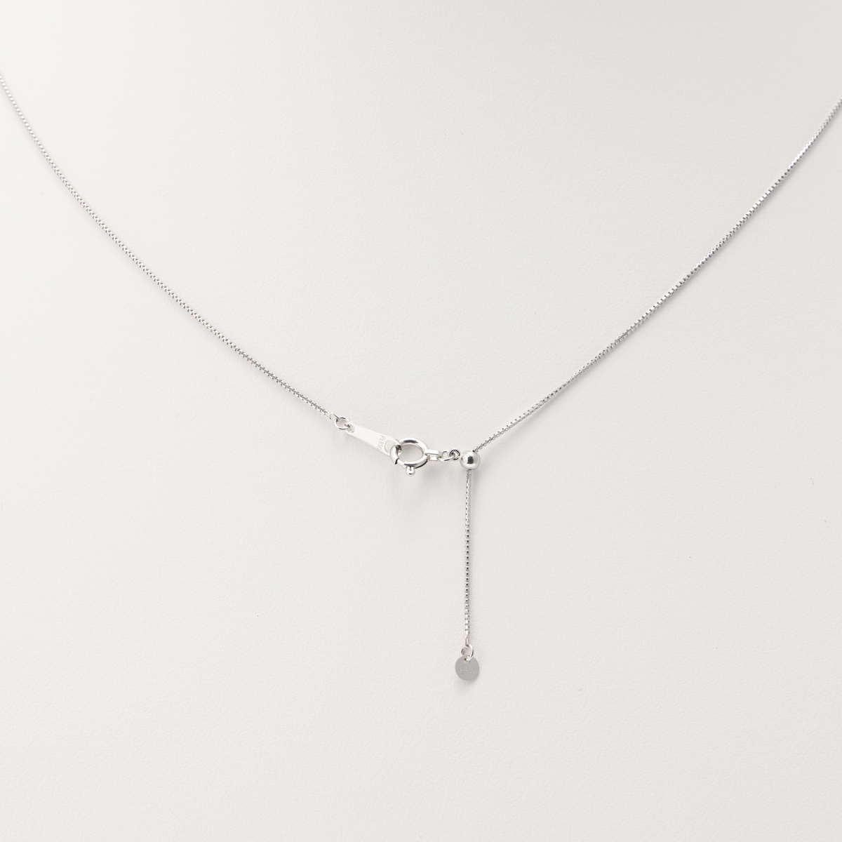 天然非加熱ルビーペンダントネックレス(ペアシェイプカット)