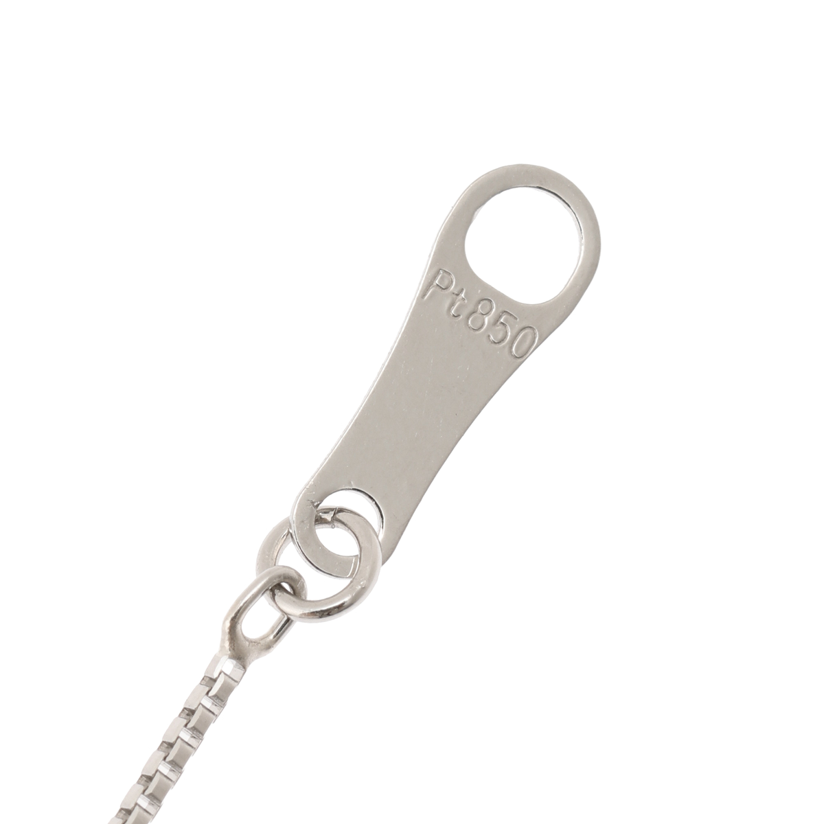 天然非加熱ルビーペンダントネックレス(ペアシェイプカット)