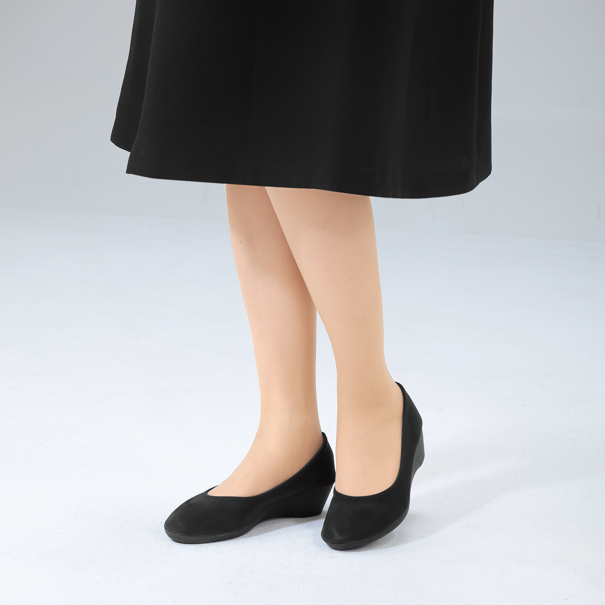 フォーマルパンプス