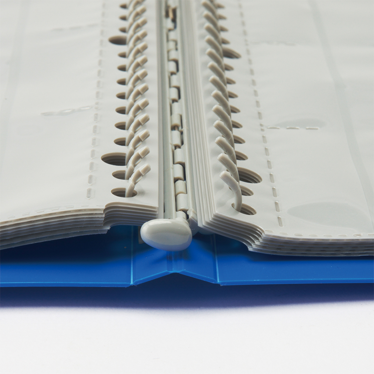 ＡＱＵＡ　ＤＲＯＰｓ　名刺帳＜ポケット交換タイプ＞　青