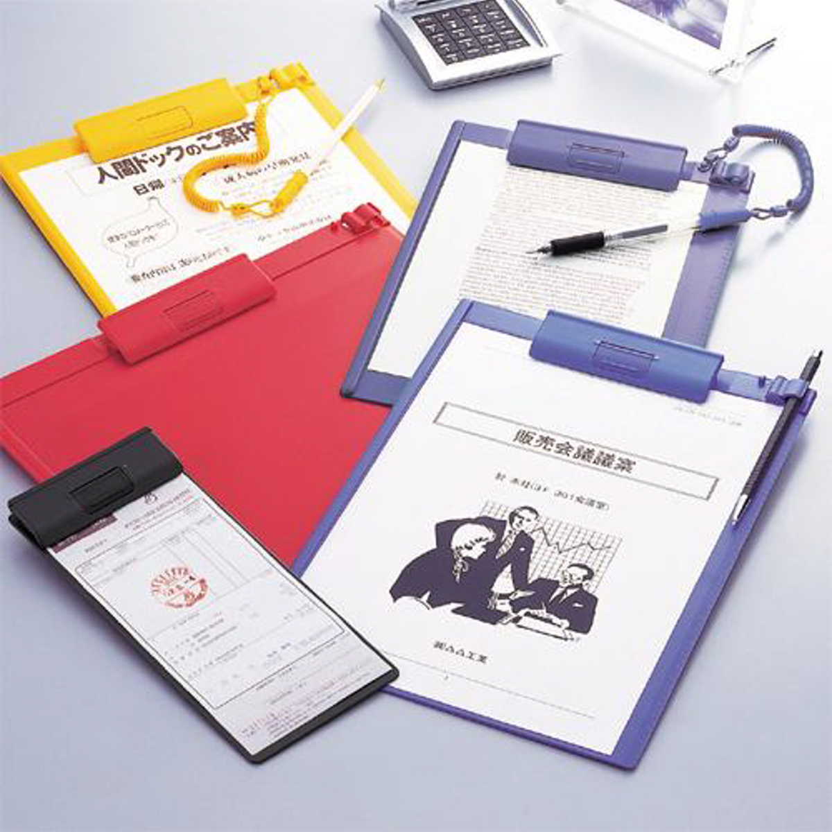 クリップボード　ブラック