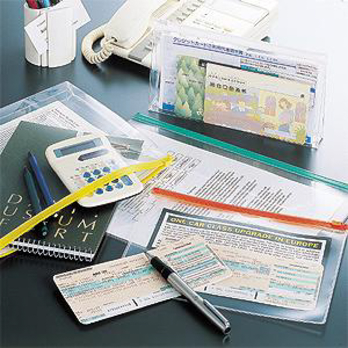 クリヤーケース（ヨコ型）　赤