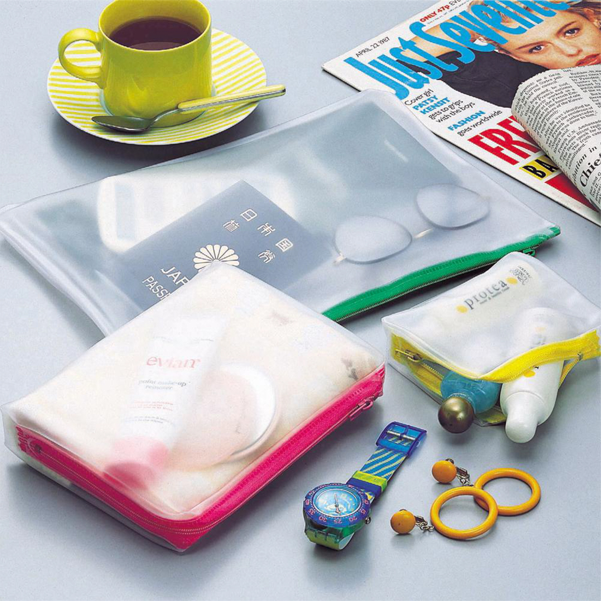 クリヤーケース・スモーキィ（マチ付）　黄