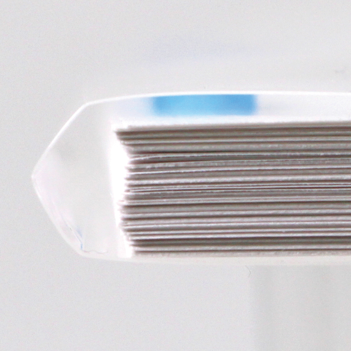 プラファイル　乳白