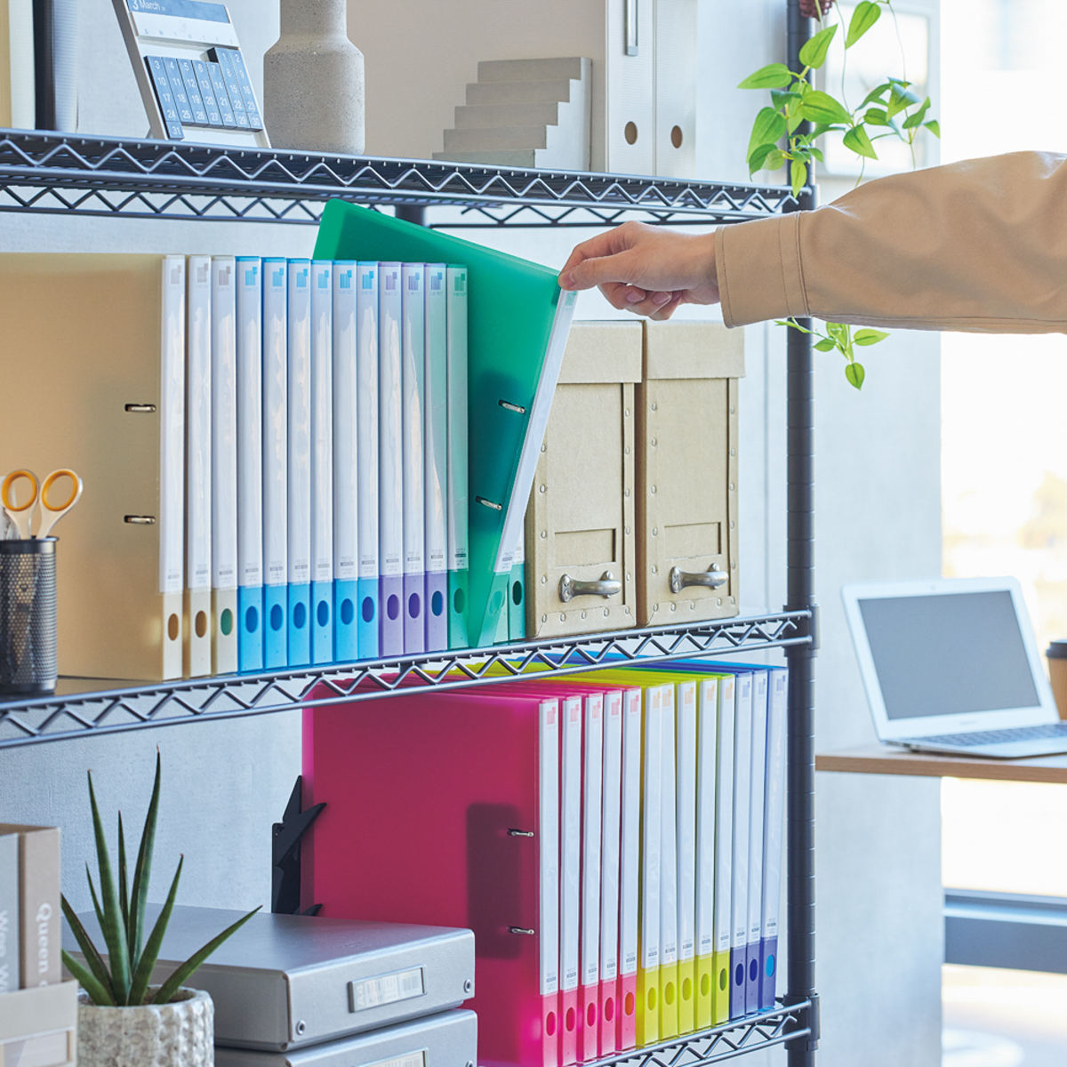 ＣＵＢＥ　ＦＩＺＺ　リングファイル＜ツイストリング　スマートスリム＞　ネイビー