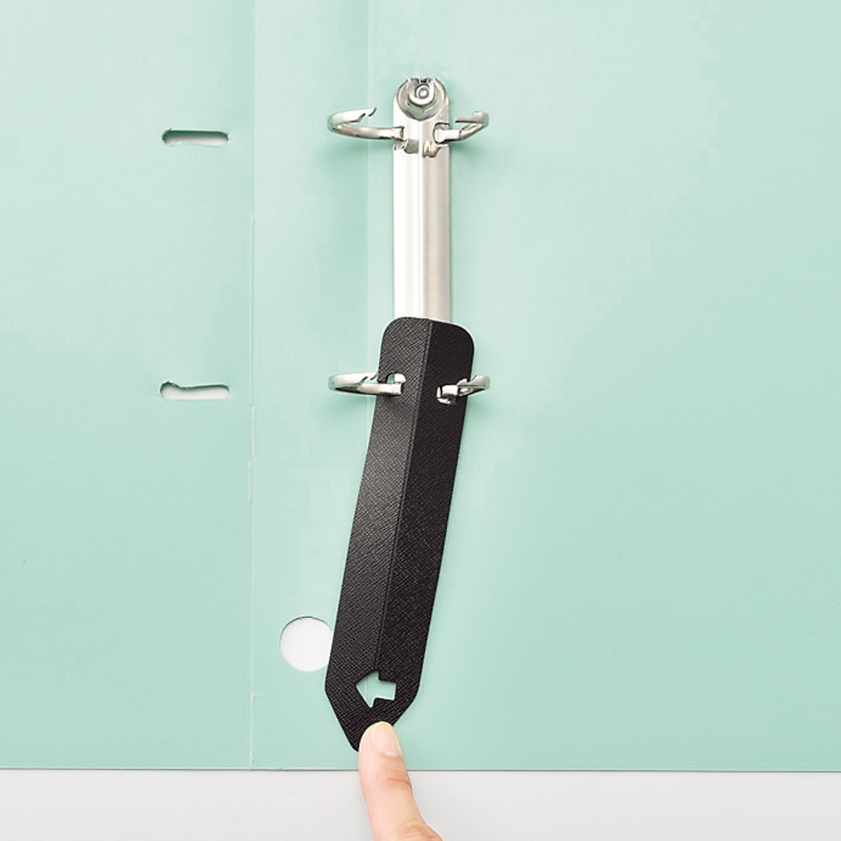 ｎｏｉｅ－ｓｔｙｌｅ　Ｄ型リングファイル＜ツイストリング＞　オレンジ