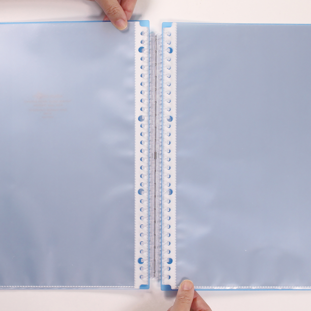 ＡＱＵＡ　ＤＲＯＰｓ　イージーチェンジ・クリヤーブック　青