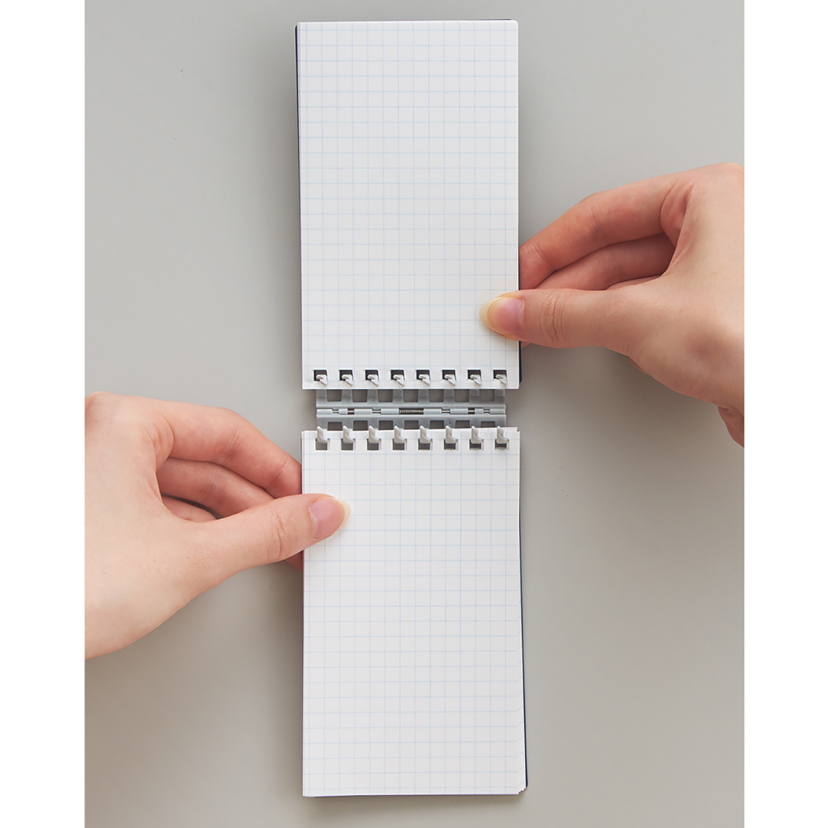 ｈｉｒａｋｕｎｏ　ツイストノート　　ホワイト