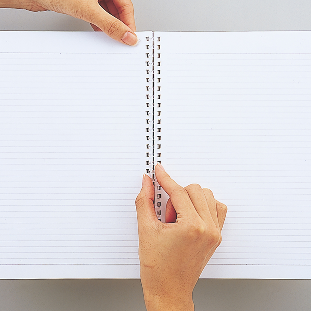 Ｐａｓｔｅｌｌｏ　ツイストノート　ルージュ