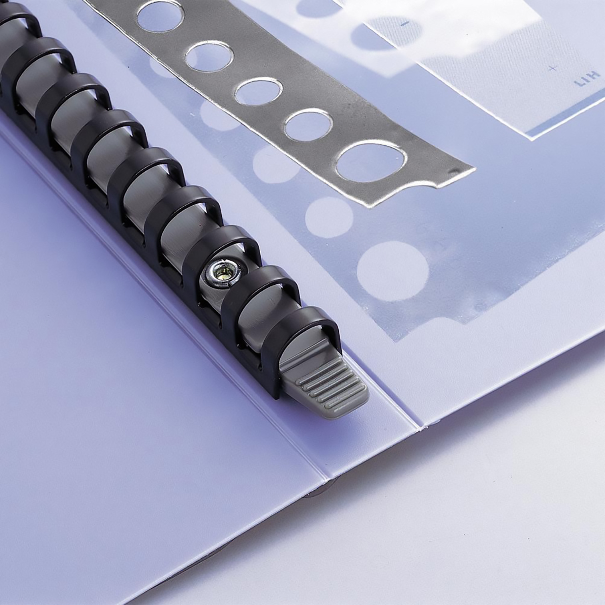 ルポ・リーンフォース・クリヤーポケット　グレー