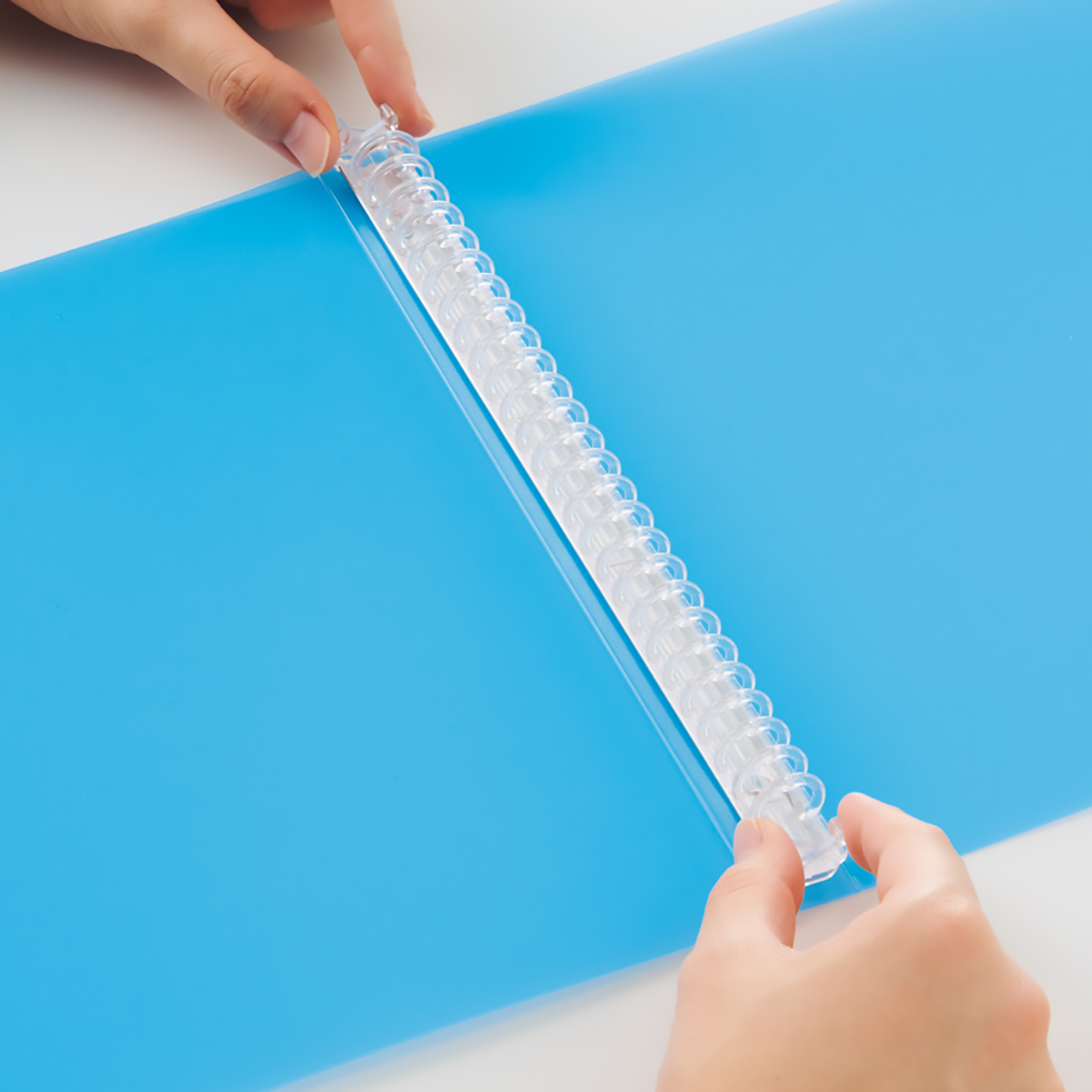 ＦＲＩＯＲ　バインダー　グリーン