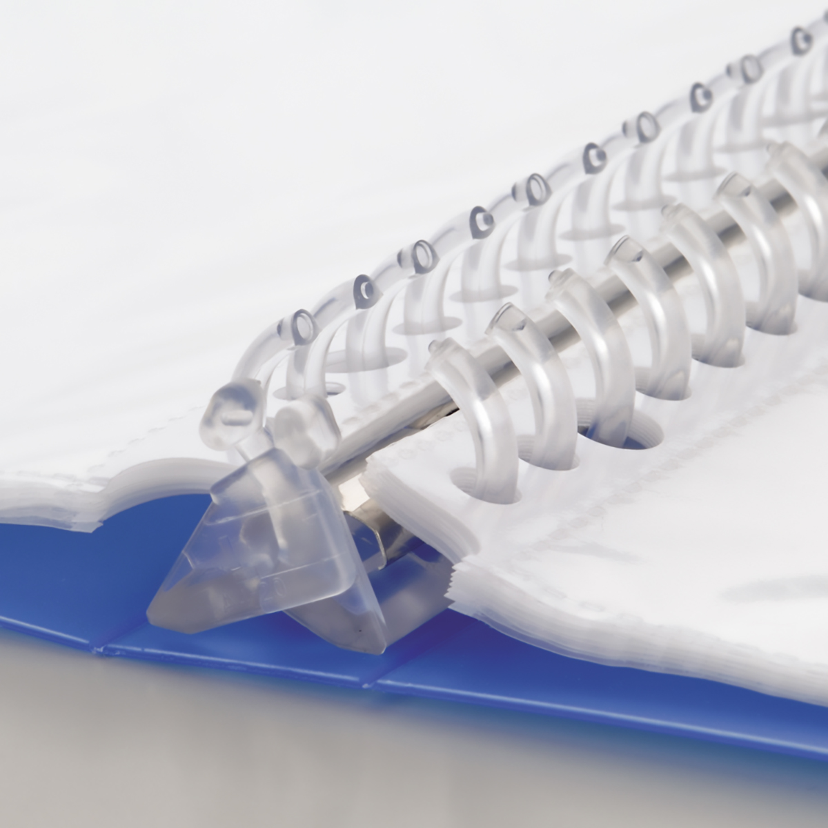 ＡＱＵＡ　ＤＲＯＰｓ　クリヤーブック＜ポケット交換タイプ＞　乳白