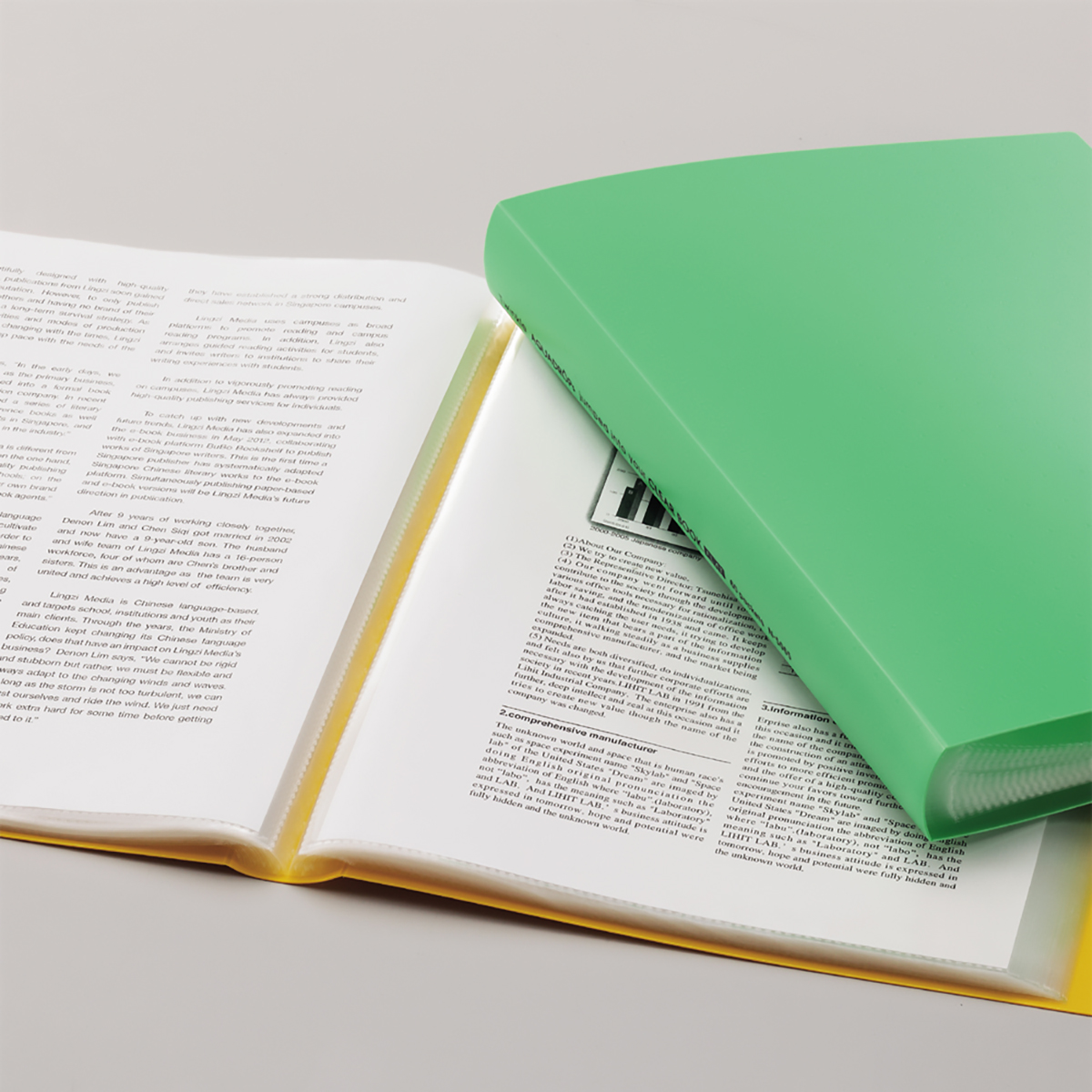 ＡＱＵＡ　ＤＲＯＰｓ　クリヤーブックフラット　青