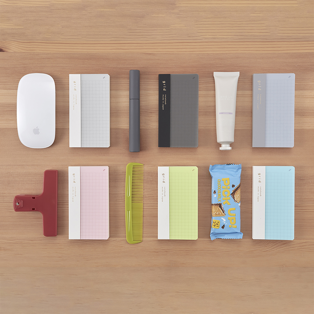 ダイゴー　ｉｓｓｈｏｎｉ．ノート　ナンバー　ミニ　方眼　ブルー