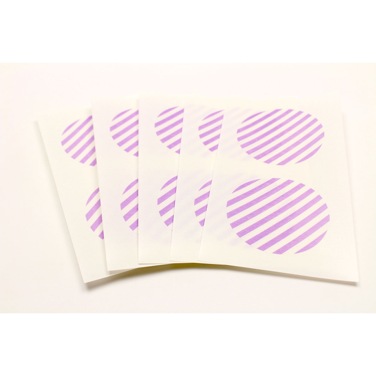 カモ井／マスキングテープ　ｍｔ　ｃａｓａ　ｓｅａｌ　ストライプ・ライラック　ＭＴＣＤＳ０２５