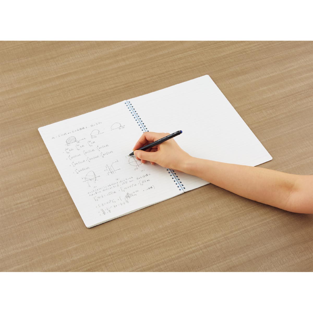 コクヨ　キャンパス　ソフトリングノート　Ａ４　４０枚　ドット入／Ａ罫　青