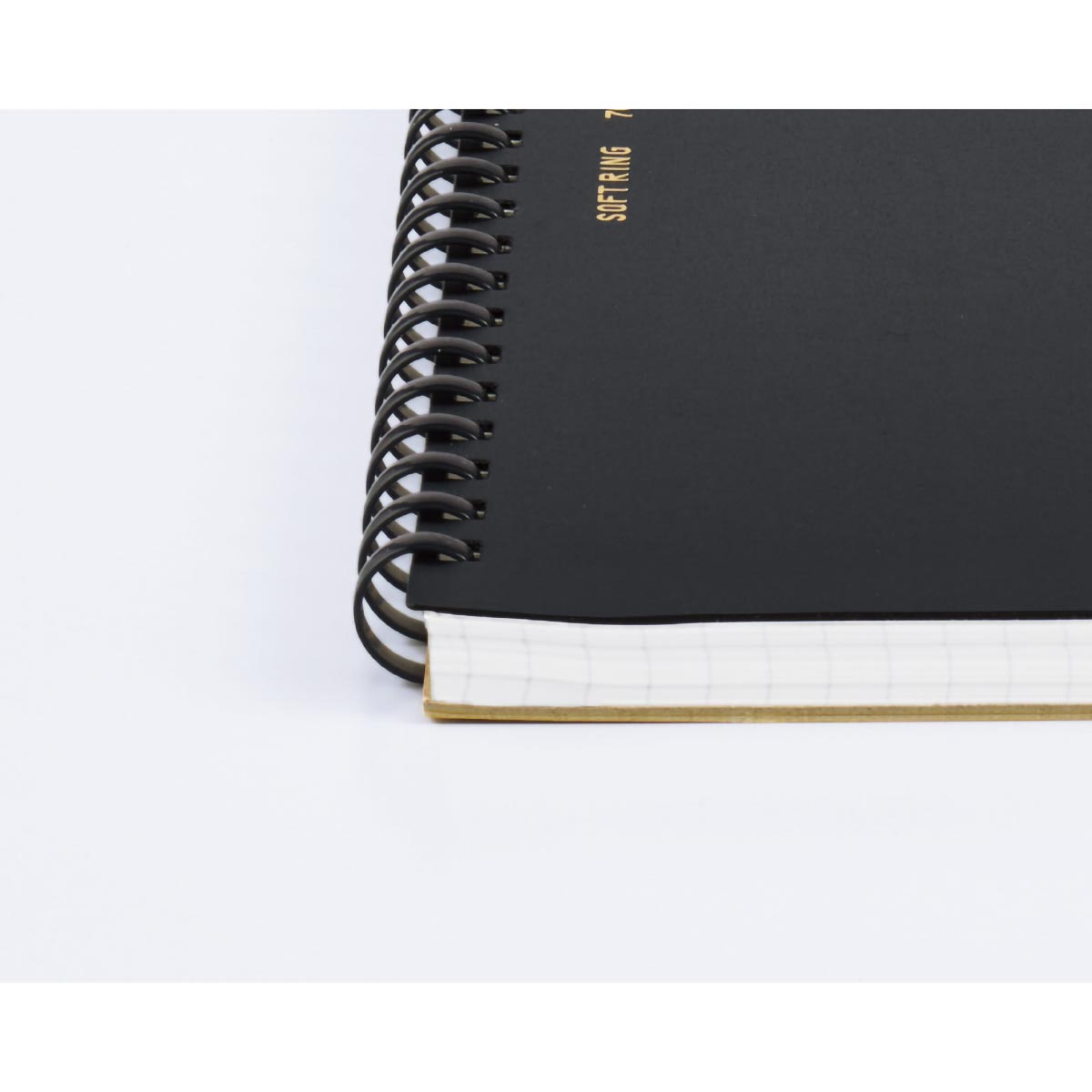コクヨ　ソフトリングノート　Ａ４　７０枚　方眼罫　黒