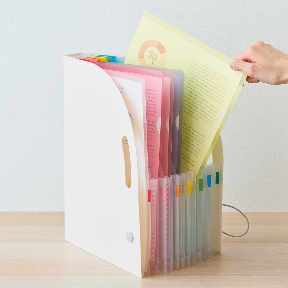 リヒトラブ　ｎｏｉｅ－ｓｔｙｌｅ　ドキュメントボックス　タテ　スリム　ホワイト　Ａ４　６仕切（７ポケット）