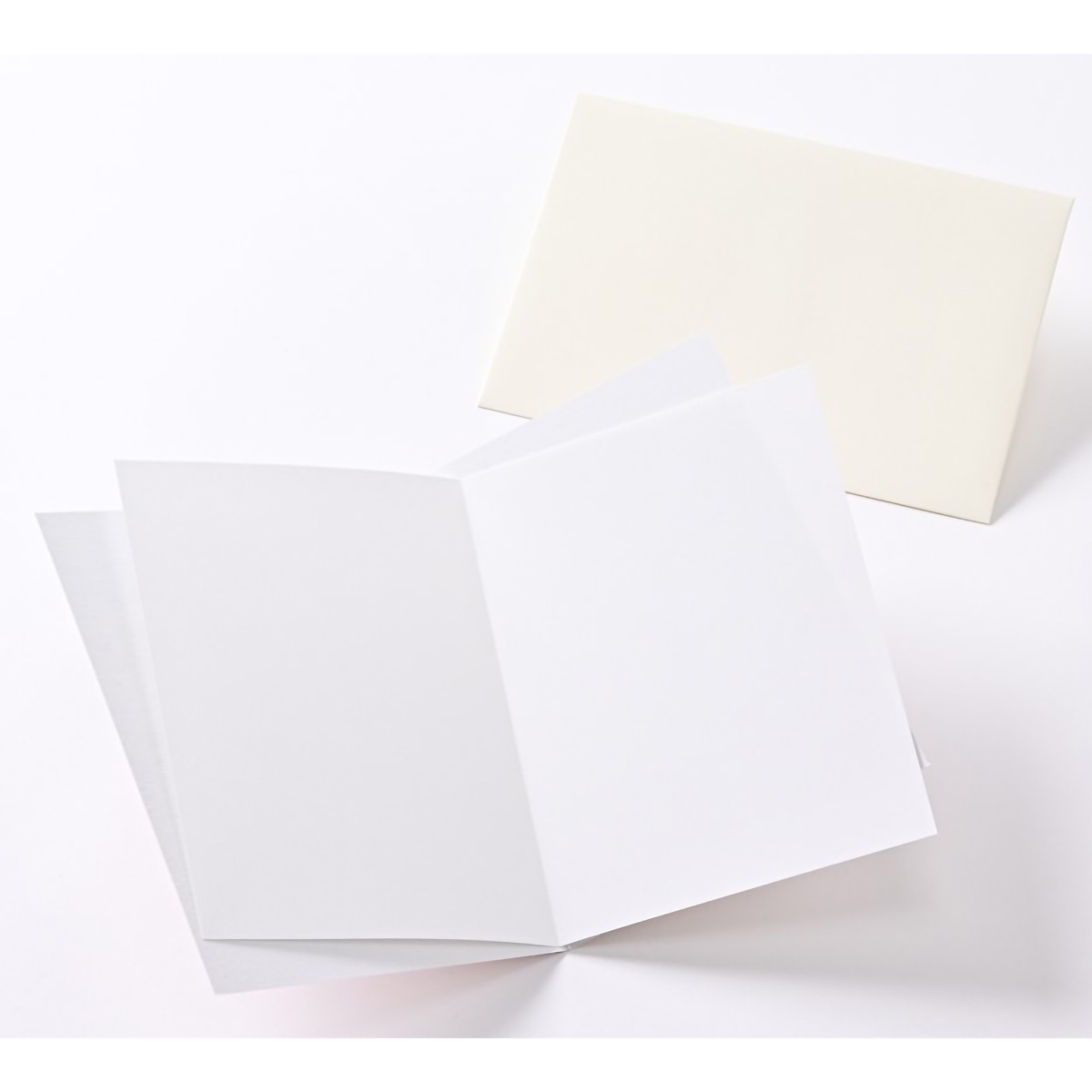 イーズプロダクツ　バースデーカード　ＧＢ２１１７