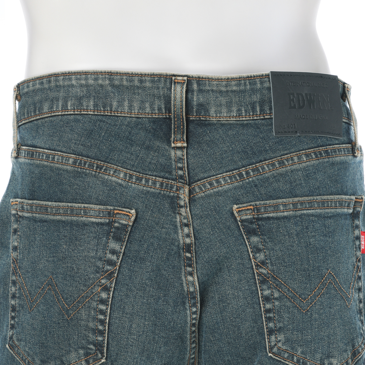 メンズ　ＩＮＴＥＲＮＡＴＩＯＮＡＬ　ＢＡＳＩＣ　ＳＴＲＡＩＧＨＴデニム