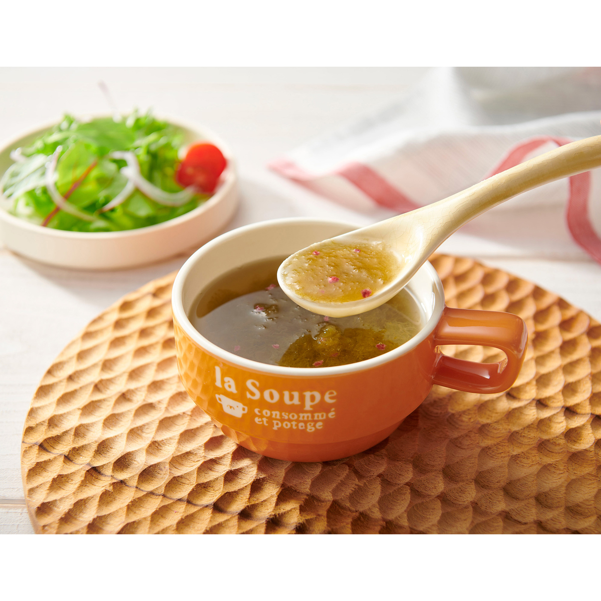 梅とろろ昆布汁