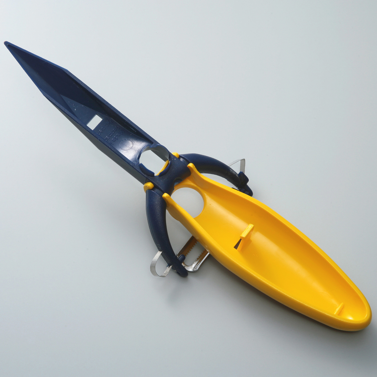 ドイツ製両刃ピーラー(富士商)