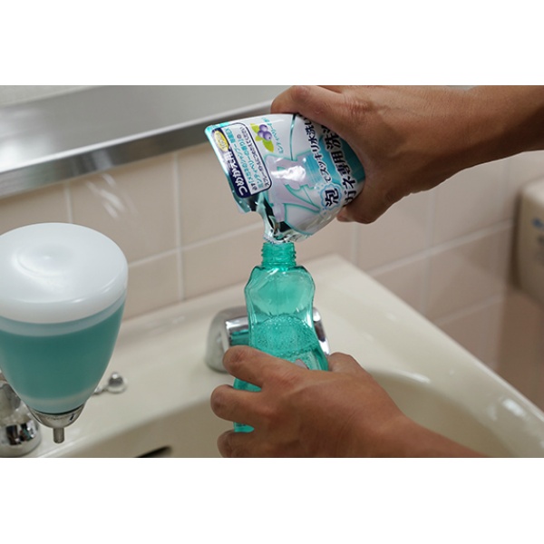 メガネのシャンプー　除菌ＥＸ　つめかえ用　１６０ＭＬ
