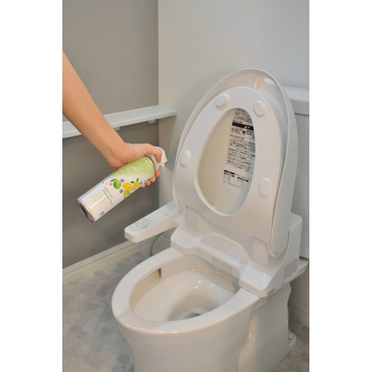 トイレのスッキーリエア！　Ｓｕｋｋｉ－ｒｉ　ａｉｒ！　プレミアムシトラスの香り ３５０ＭＬ