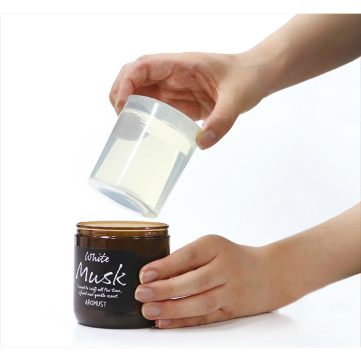 アロマストつめかえ用　ホワイトムスク　１６０ｍＬ