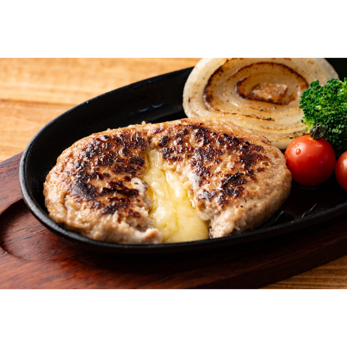 【冷凍】＜今井ファーム＞チーズインジャンボハンバーグ200g