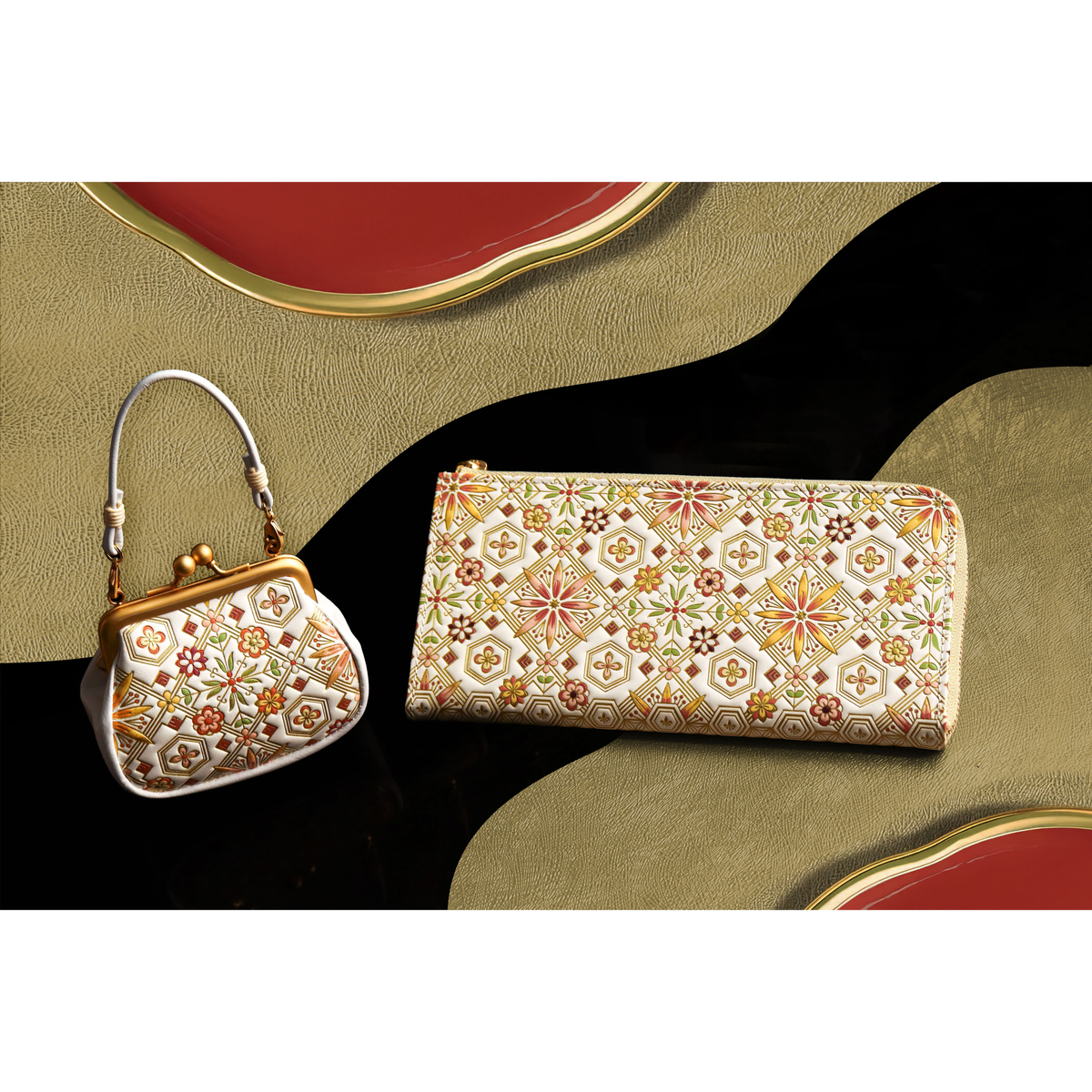 浅草文庫　かぜとゆき限定　がま口　金彩花菱柄