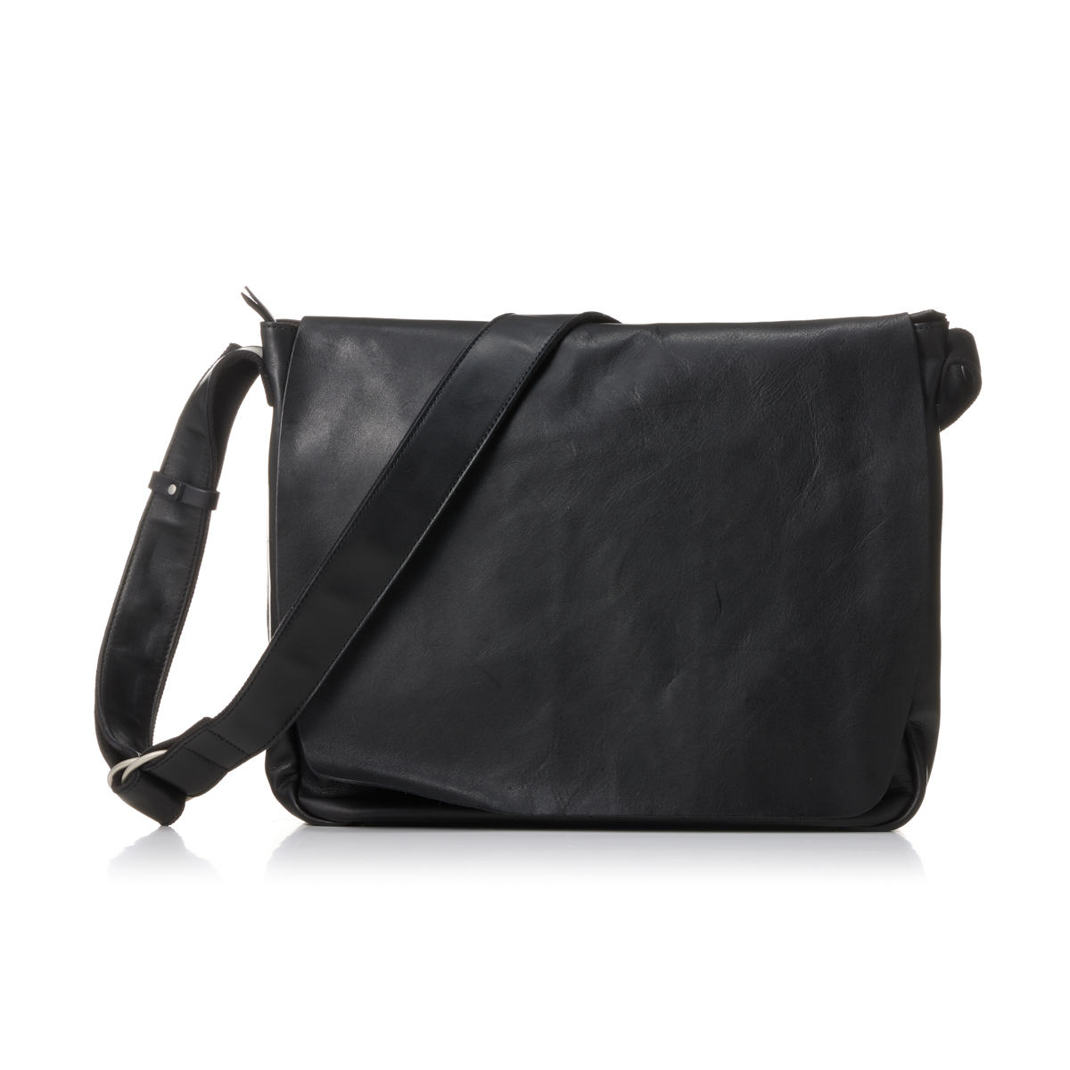 Creed WVC フラップショルダー L