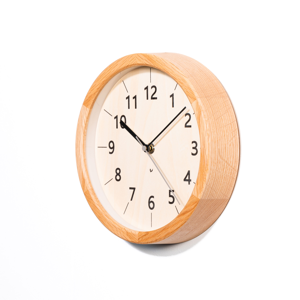 電波掛時計 Chambre ちいさな木の実の掛け時計　かし