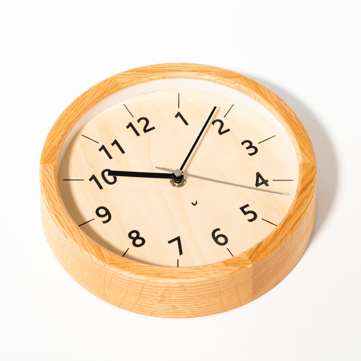 電波掛時計 Chambre ちいさな木の実の掛け時計　かし