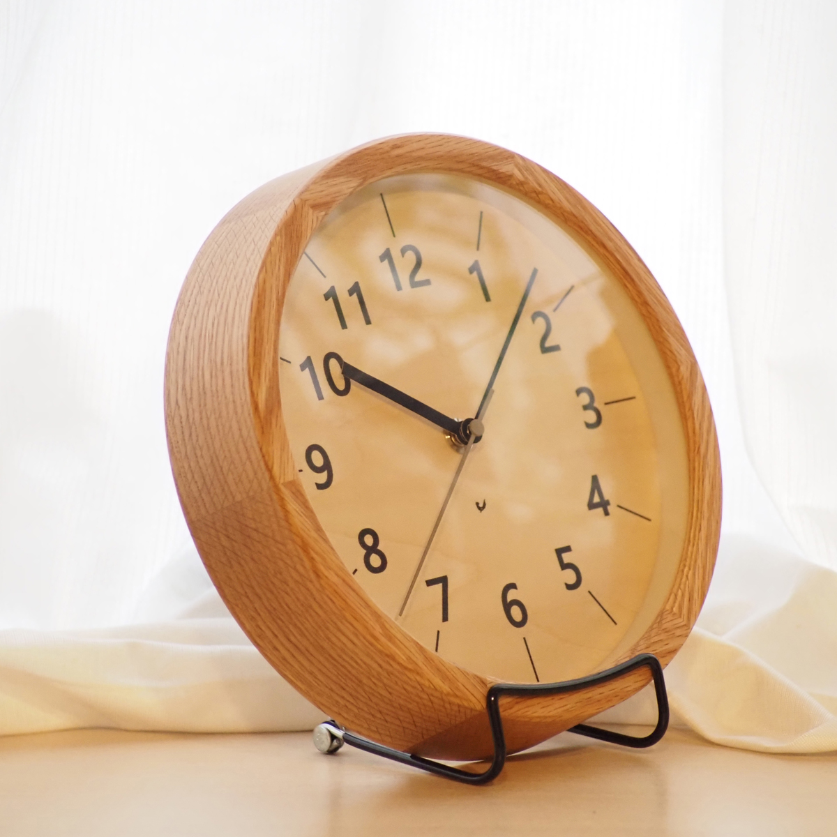 電波掛時計 Chambre ちいさな木の実の掛け時計　かし