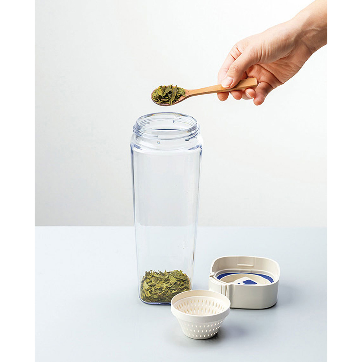 タテヨコ・茶こし付シームレスピッチャー1.2L
