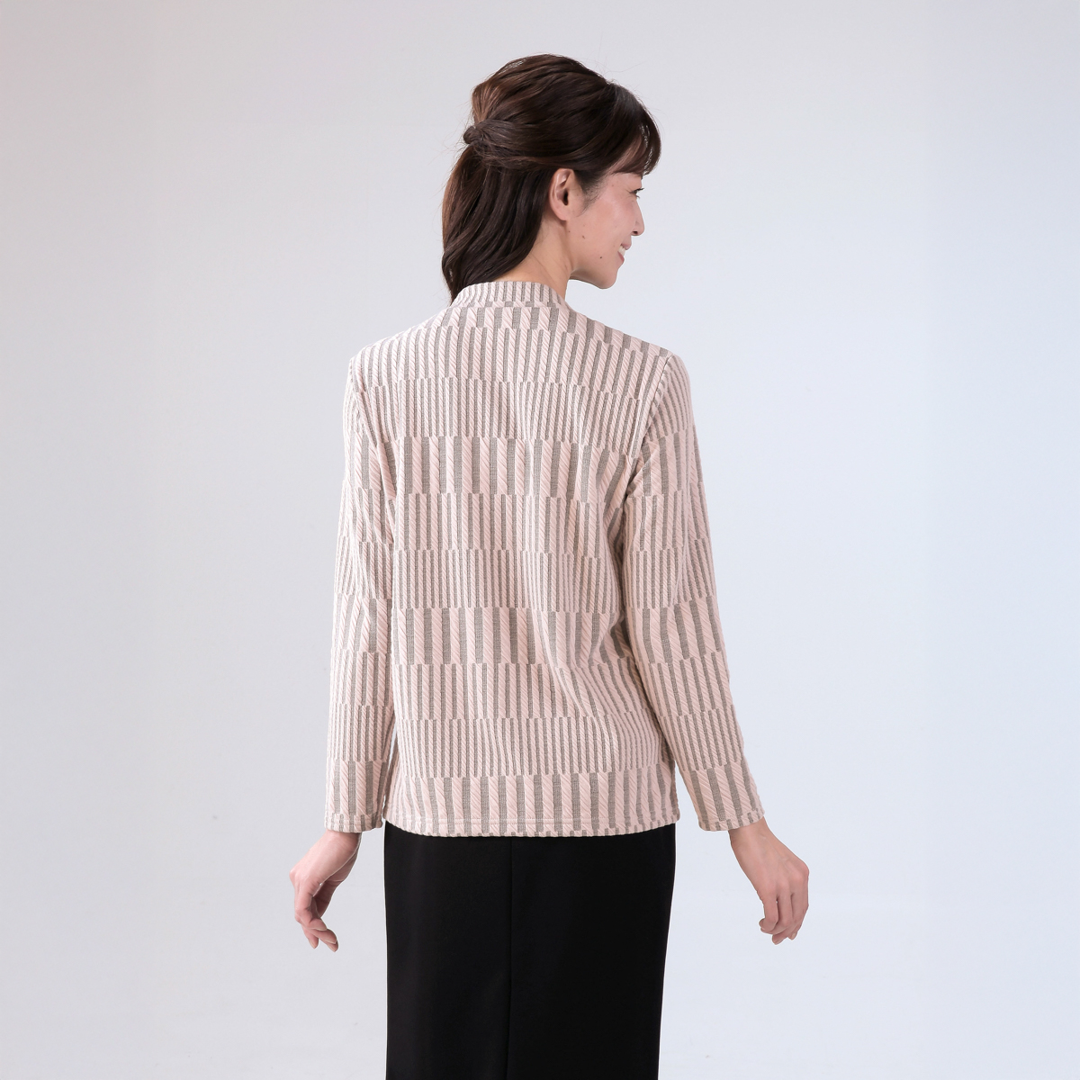 ふくれジャカードプルオーバー