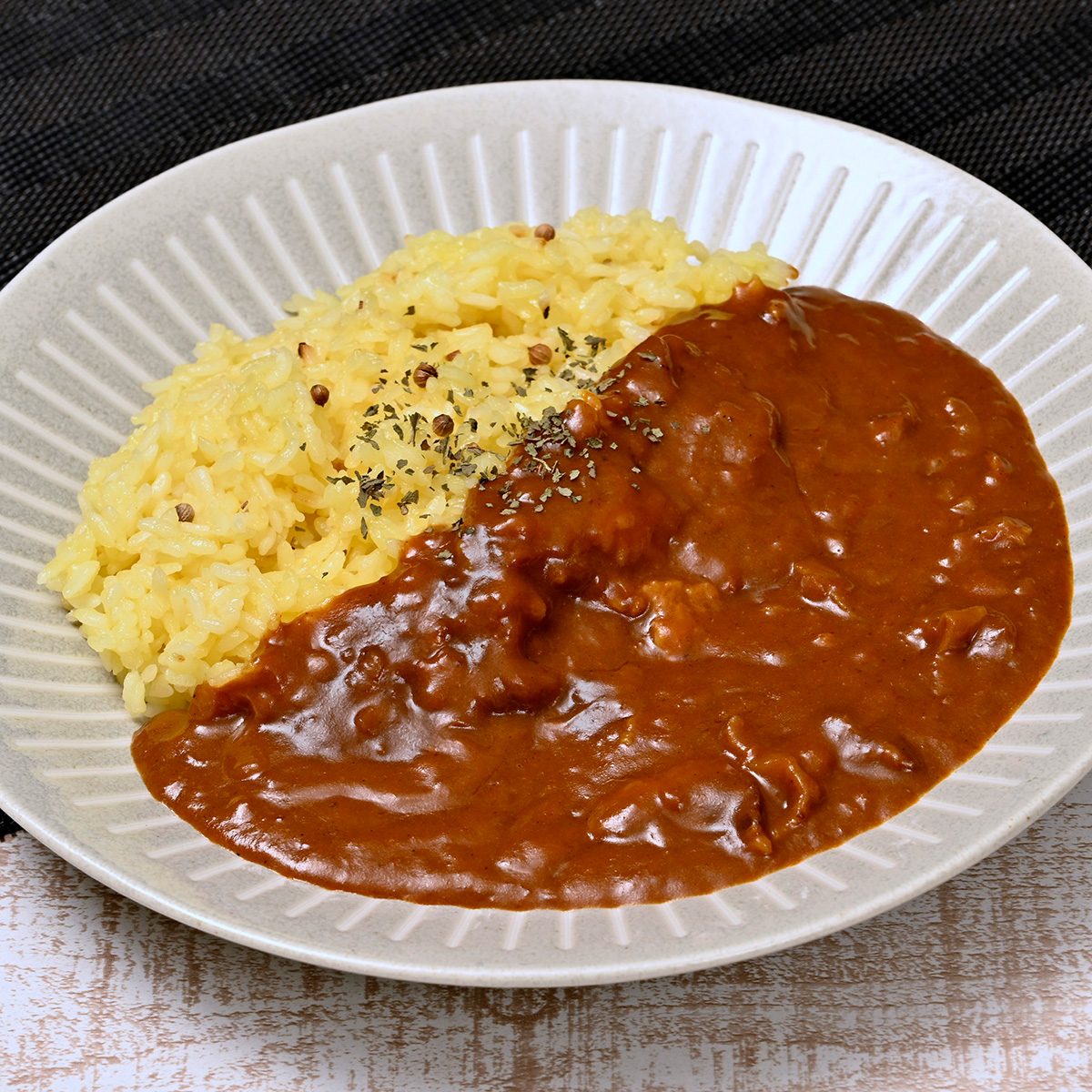 香り広がる2種のスパイス　おうちで本格！サフランライス